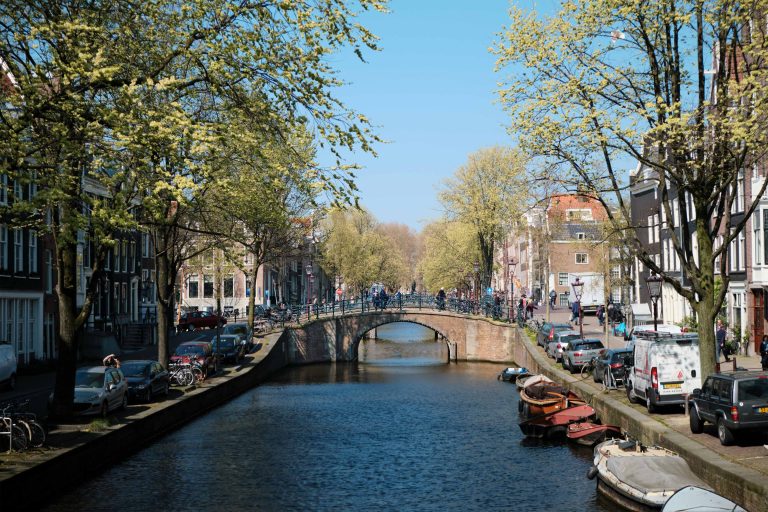 Kademuurherstel Waalseilandsgracht en Prinsengracht, Keizersgracht en Marnixkade in Amsterdam