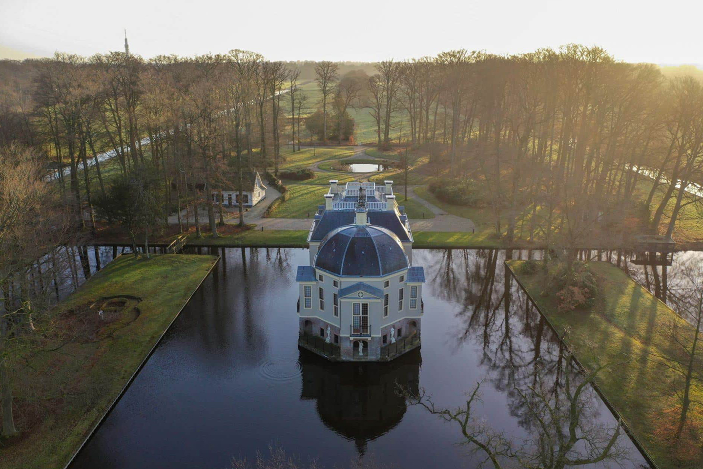 Trompenburgh in het water coverfoto